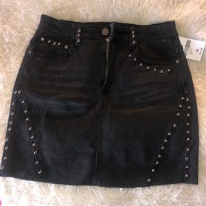 H&M black denim skirt
